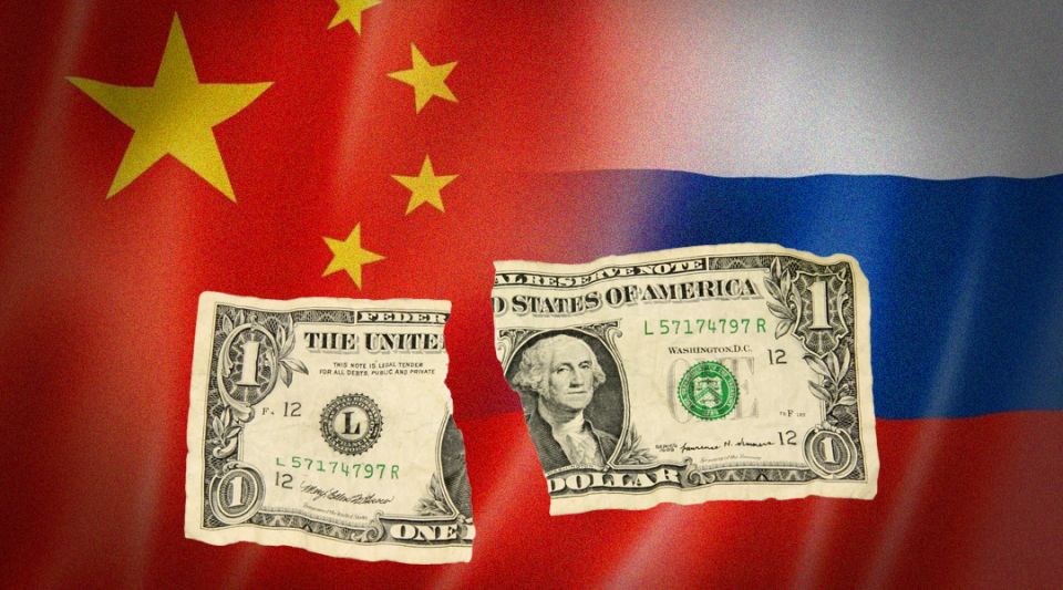 الصين وروسيا تخلتا عن الدولار بشكل شبه كامل في تجارتهما الثنائية