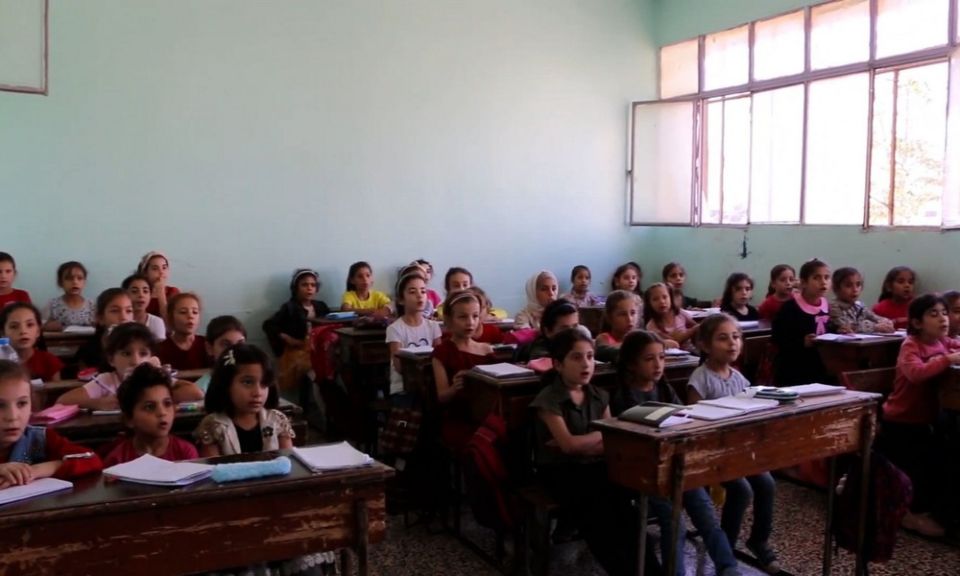 أزمة التعليم في الجزيرة السورية... صراع المناهج على حساب مستقبل الطلاب