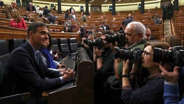 البرلمان الإسباني يرفض موازنة رئيس الحكومة
