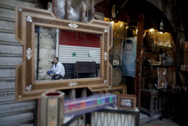 (لم يكن ينقصنا إلّا القانون)؟! التمويل الصغير طرح غير واقعي