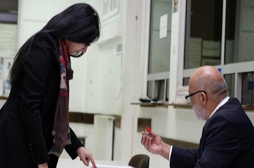 التونسيون بالخارج يدلون بأصواتهم في انتخابات الرئاسة