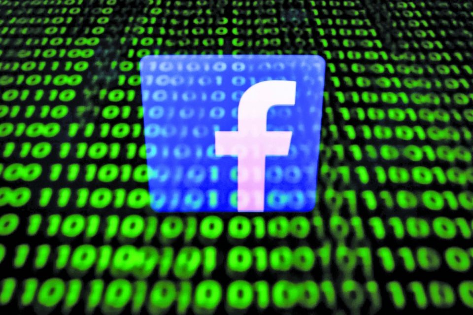 &laquo;فايسبوك&raquo; تتخلى عن الإنترنت الجوية