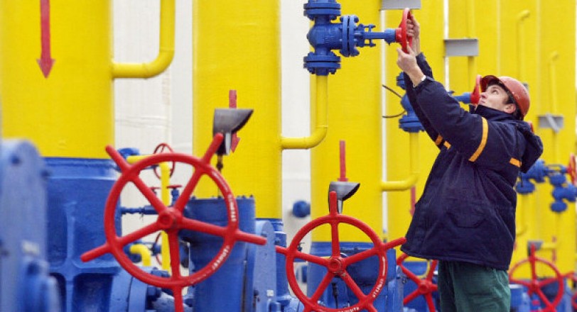 روسيا تلغي التخفيضات على سعر الغاز المورد إلى أوكرانيا اعتبارا من اليوم