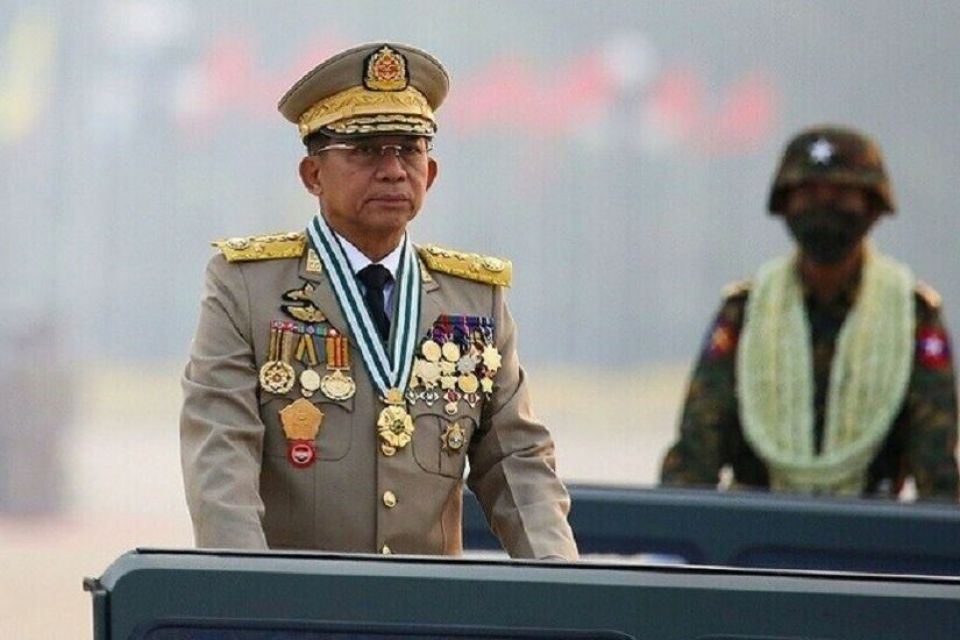 حاكم ميانمار العسكري يعد بانتخابات تعددية وبالتعاون مع &quot;آسيان&quot;