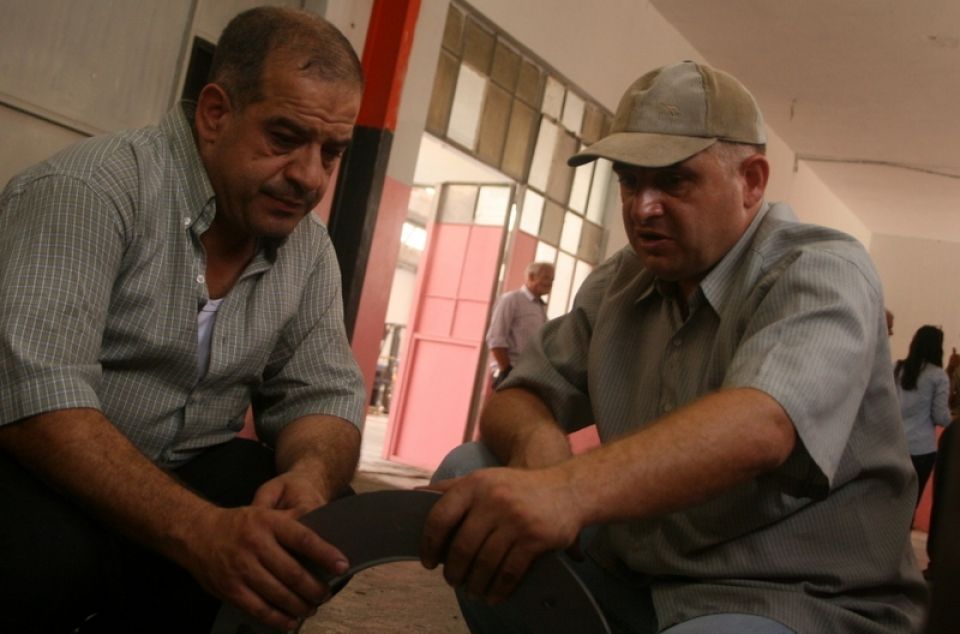 الأزمة بين الحركة العمالية والحركة السياسية