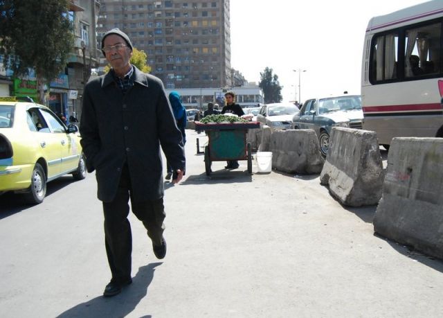 وفد «التغيير والتحرير» لـ«دي ميستورا»:  المطلوب خطوة عملية.. وليس مشاورات فقط!