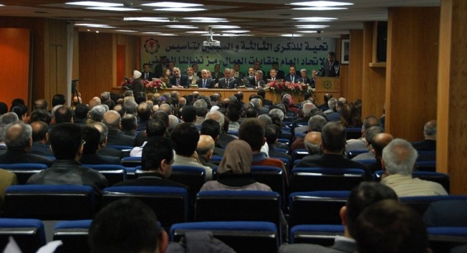 المؤتمرات العمالية في حماه.. ازدواجية في الرؤية أمام الواقع