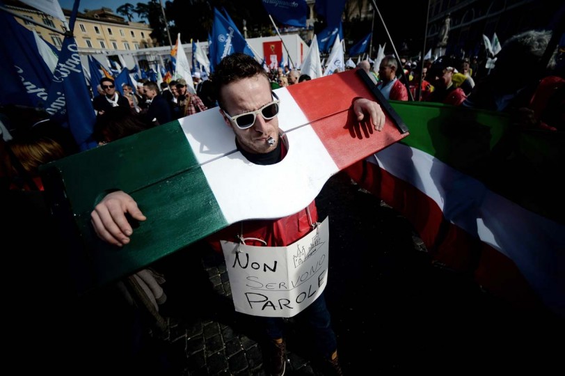 احتجاجات إيطالية