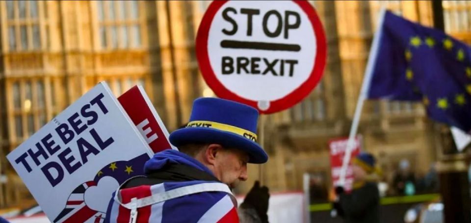 ‌‏65% من البريطانيين يؤيدون استفتاء العودة إلى الاتحاد الأوروبي