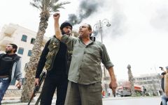 الولايات المتحدة.. خلق المشكلة و(حلها)!