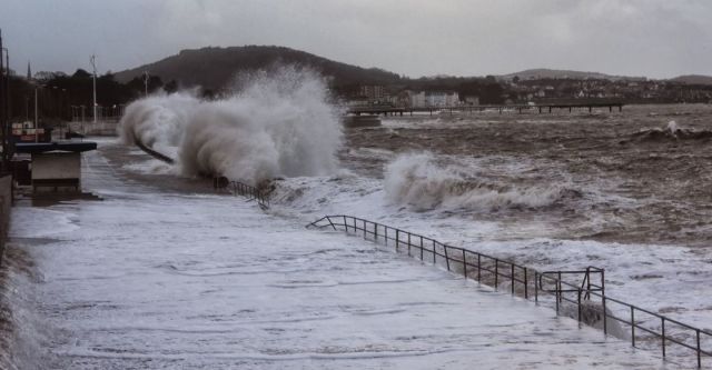 مخاطر المناخ قد تضربنا دفعة واحدة