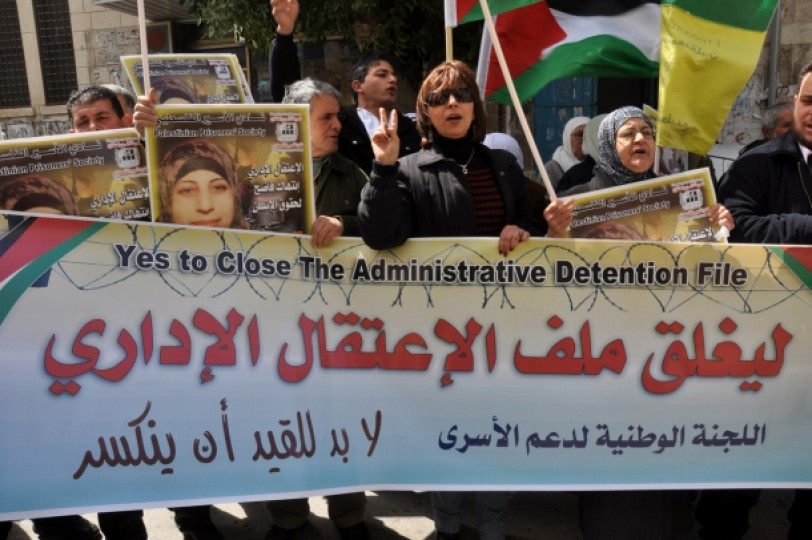 استمرار الاضراب المفتوح للأسرى الإداريين في سجون الاحتلال