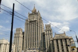 الخارجية الروسية: هجوم المتطرفين على عرسال تحد جدي لأمن واستقرار لبنان