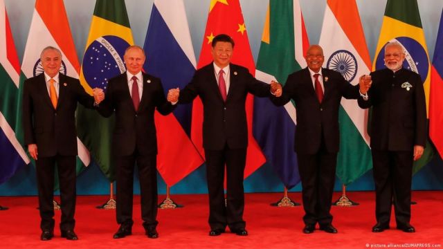 The Peaceful BRICS Hydrogen Bomb! What Happened Between Kissinger-Davos and Putin-Petersburg?