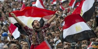 &laquo;قاسيون&raquo; تحاور ناشطين في ثورة أرض الكنانة