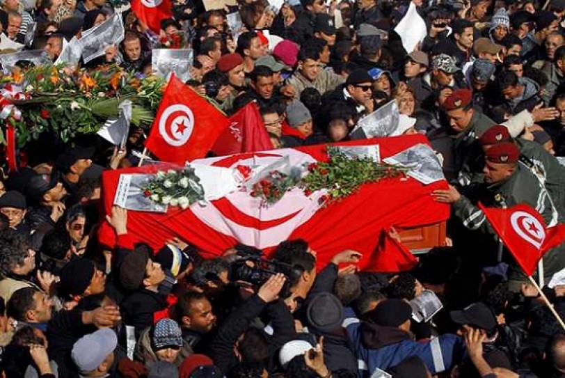 عائلته تقاضي &laquo;الجزيرة&raquo;: شكري بلعيد اغتيل مرتين!