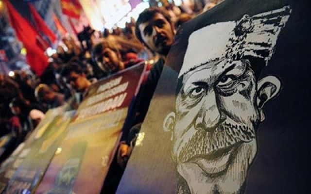 اتحاد نقابات العمال الثورية التركية ينظم مهرجاناً عمّالياً