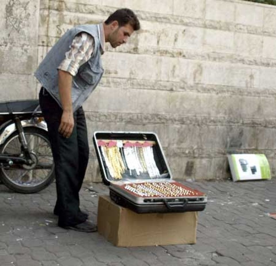 &laquo;قليلو حيلة&raquo; يا &laquo;شطار&raquo;؟!