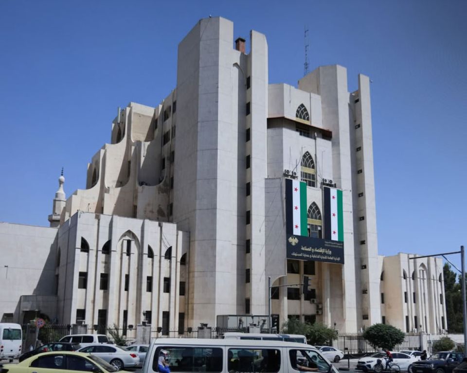 حزمة التسهيلات الصناعية... دعم حقيقي أم تعقيد إضافي؟