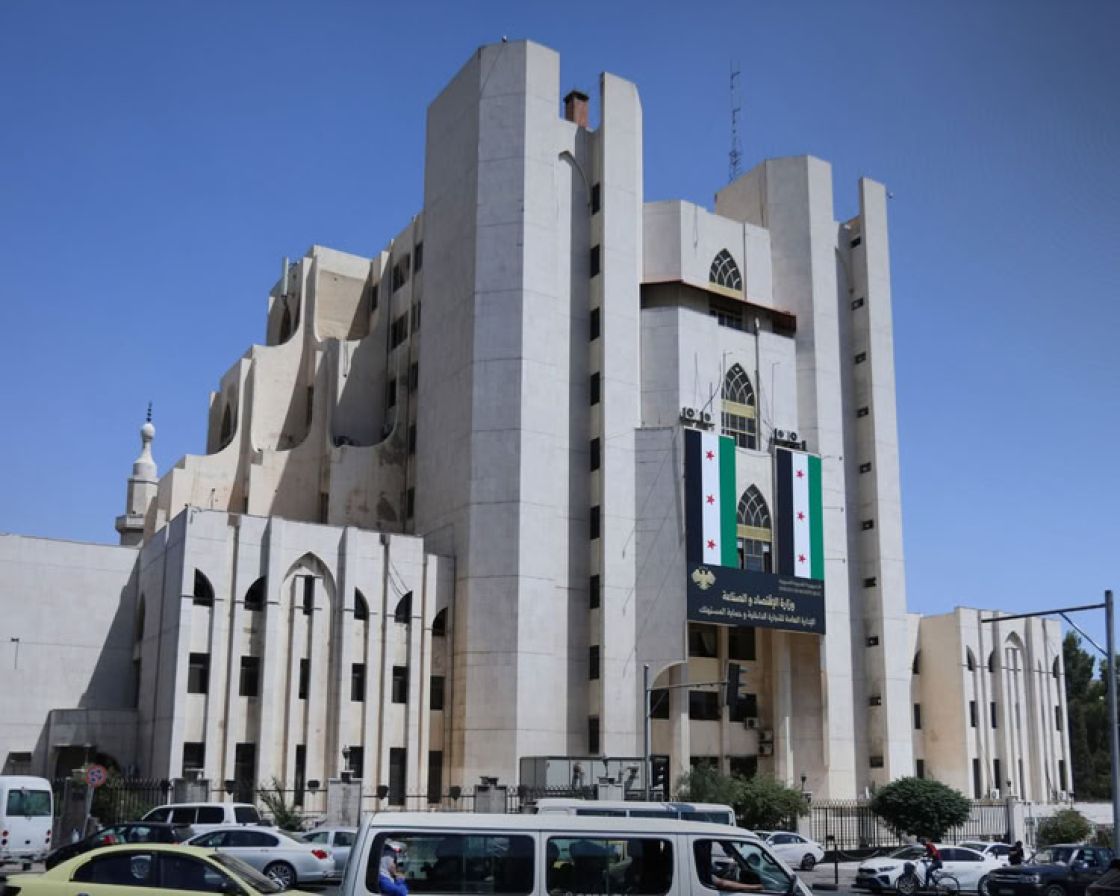 حزمة التسهيلات الصناعية... دعم حقيقي أم تعقيد إضافي؟