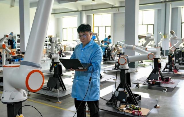 من اقتصاد الضرورة إلى الإدارة الذكيّة (1): مفهوم الـ«Noonomy» عند بودرونوف