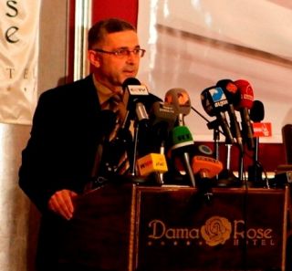 د. حيدر:  ثمة من يفكر بالذهاب لأي استحقاق سياسي لاقتسام &laquo;قرص الجبنة&raquo;