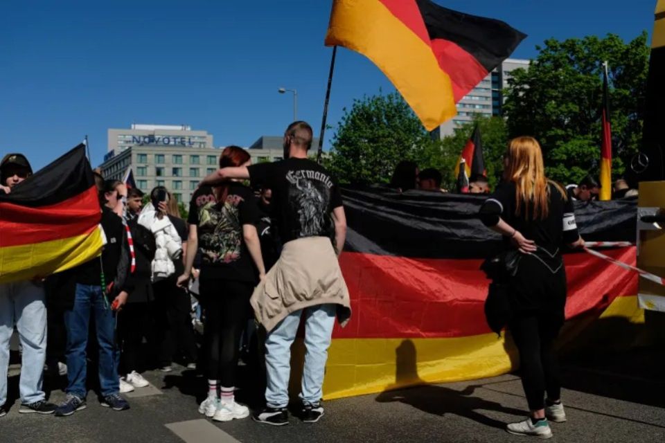 ألمانيا: محاولة إعادة إنتاج النازية الليبرالية