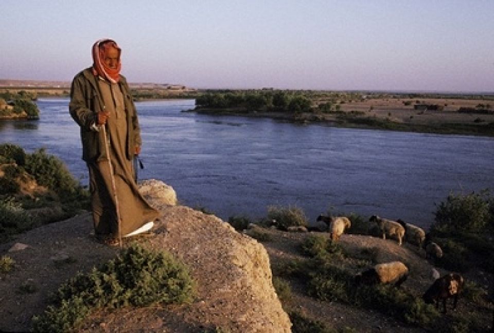 الرقة تدخل في دائرة النار..!