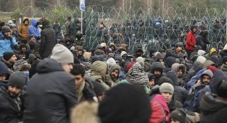 دولة عربية ستجلي رعاياها من حدود بيلاروسيا برحلة جوية استثنائية غداً