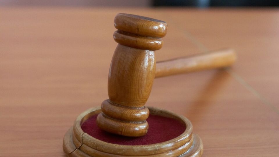 محكمة بريطانية تُعلق قرار سداد تعويضات لشركة &quot;ديتيك كرايمنيرغو&quot; لصالح روسيا