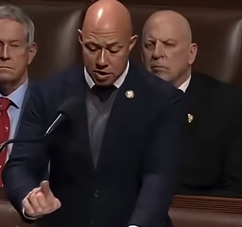 سوريا: الكونغرس يهدّد بإعادة فرض العقوبات «عند الضرورة»