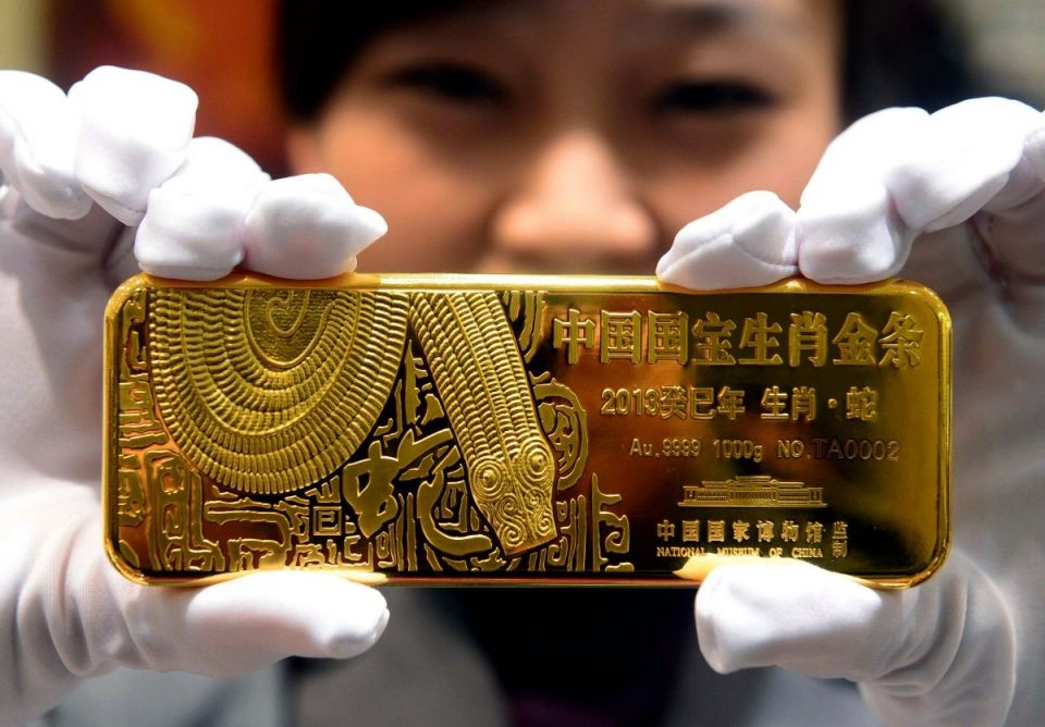 تحضيراً لـ«يوم القيامة» المالية العالمية .. حتى البنوك المركزية تحتاط بالذهب!
