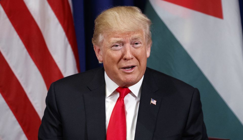 ترامب يهدد &laquo;أوبك&raquo; والشركات المتعاونة مع إيران