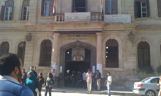 حلول ترقيعية على حساب الطلاب ومستقبلهم