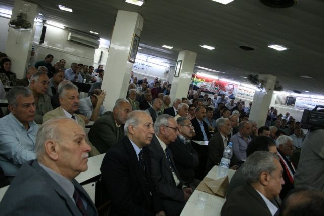 حرفيو دمشق: عدم ثقة بالهيئات.. وتعهد بتخفيض نفقات المسؤولين!