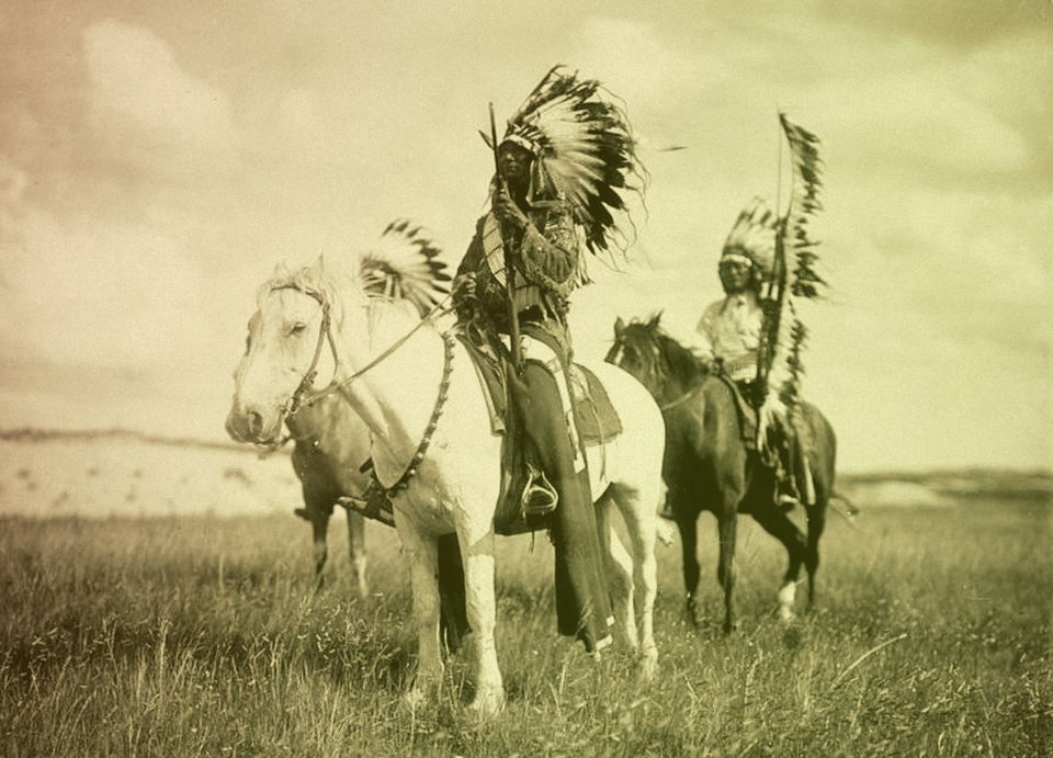 إذا استمر وضع هذه الممارسات الشائنة، فسترتفع درجات الحرارة، وسيلحقها ذوبان الثلوج من المحيطين...