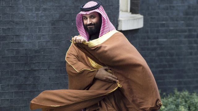 السعوديّة بين العالم القديم والجديد