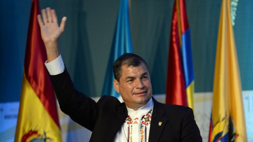 رئيس الإكوادور يؤكد منح اللجوء لمؤسس &quot;ويكيليكس&quot; جوليان أسانج