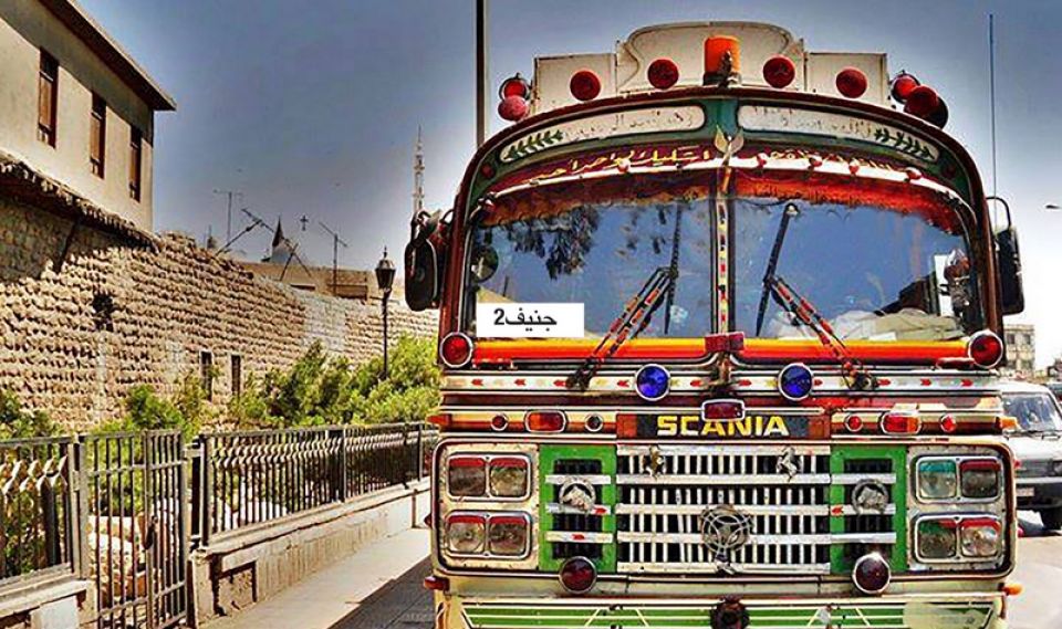 باص جنيف يسير على «خط الزمن»