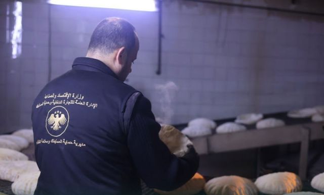 الرقابة التموينية... تُعاقب الفروع وتُحرر الجذور