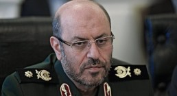 وزير الدفاع الإيراني، العميد حسين دهقان