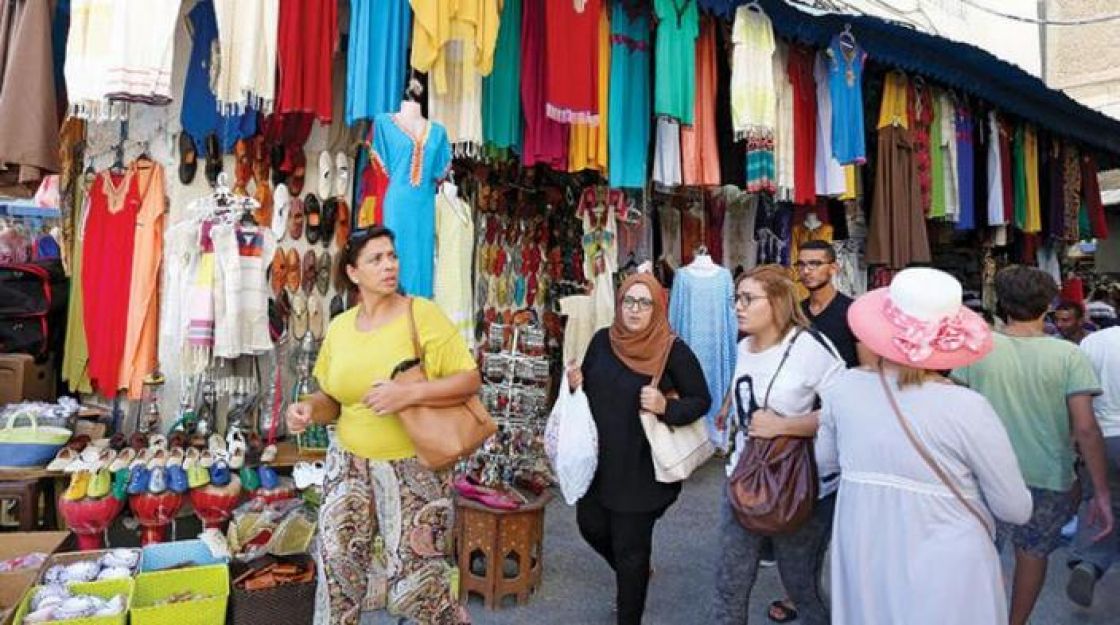 تونس تعلن عن خاريطة طريق للاقتصاد حتى 2020