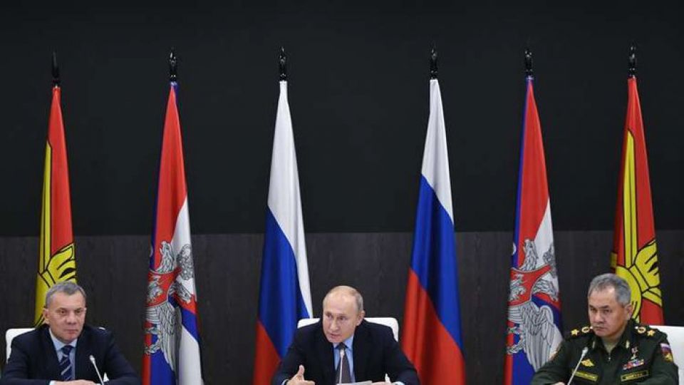 بوتين: نحتاج لصواريخ وذخائر ذكية عالية الدقة