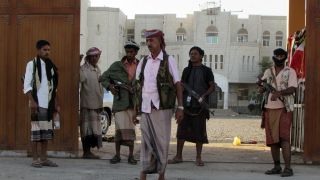 الحوثيون يباشرون &laquo;تشكيل مؤسسات الدولة&raquo;