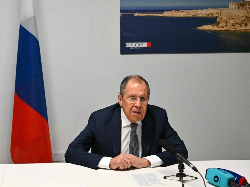 لافروف: لم نتسلم رسمياً خطة ترامب لأوكرانيا، وفرنسا وألمانيا لا يمكنهما الوساطة