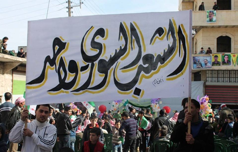المحرر السياسي: الطائفية  دائماً قناعٌ لشيء آخر