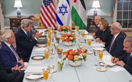 المفاوضات الإسرائيلية الفلسطينية أزمات في ظل الاستمرار