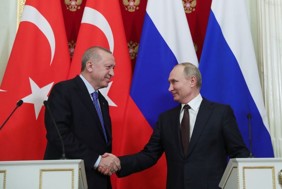 أردوغان: بوتين رحّب بفكرتي لعقد اجتماع ثلاثي مع الرئيس السوري