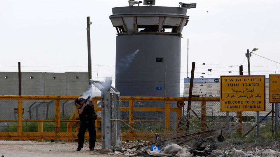 الأمم المتحدة ترسل فريقاً لزيارة أسير الجهاد &laquo;السعدي&raquo; لدى الاحتلال