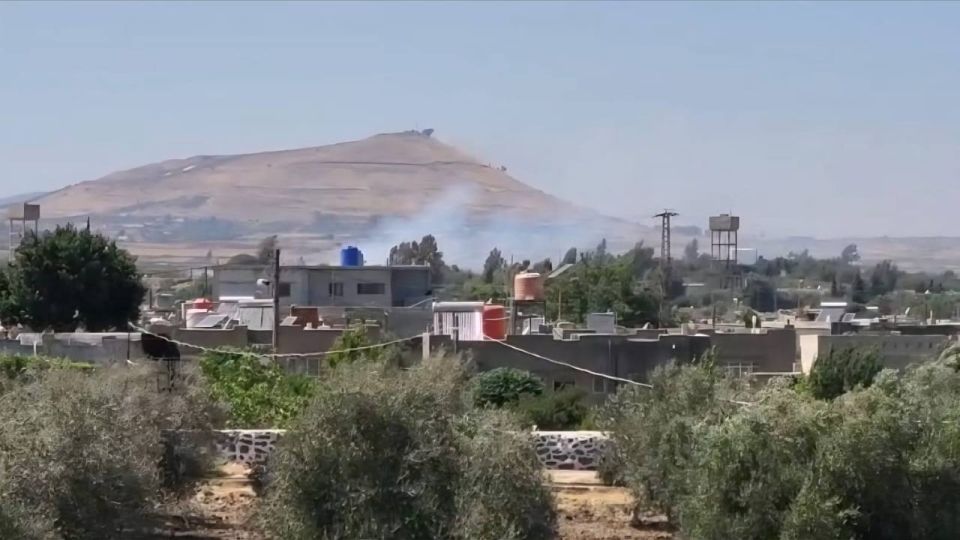 الاحتلال الصهيوني يداهم ويجرف منازل المدنيين في ريف القنيطرة